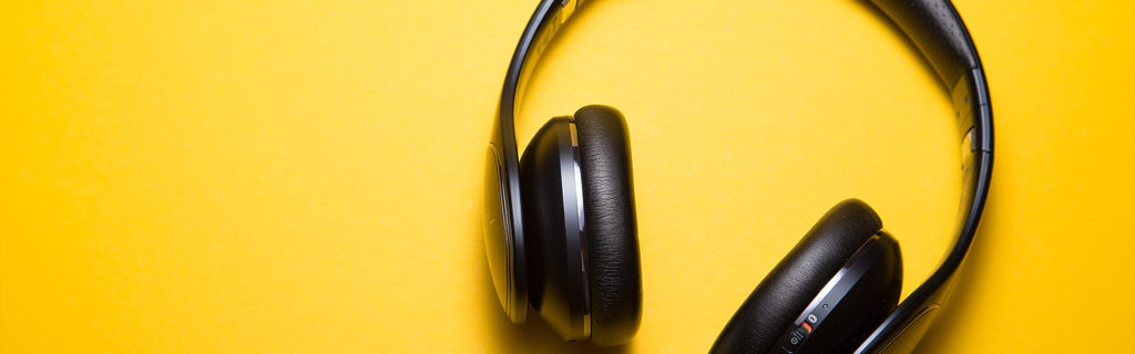 Here’s a complete buyer’s guide to the best wireless headphones under Rs. 2000 in 2021 Modern technology is constantly evolving, and new products with distinct features are introduced regularly.