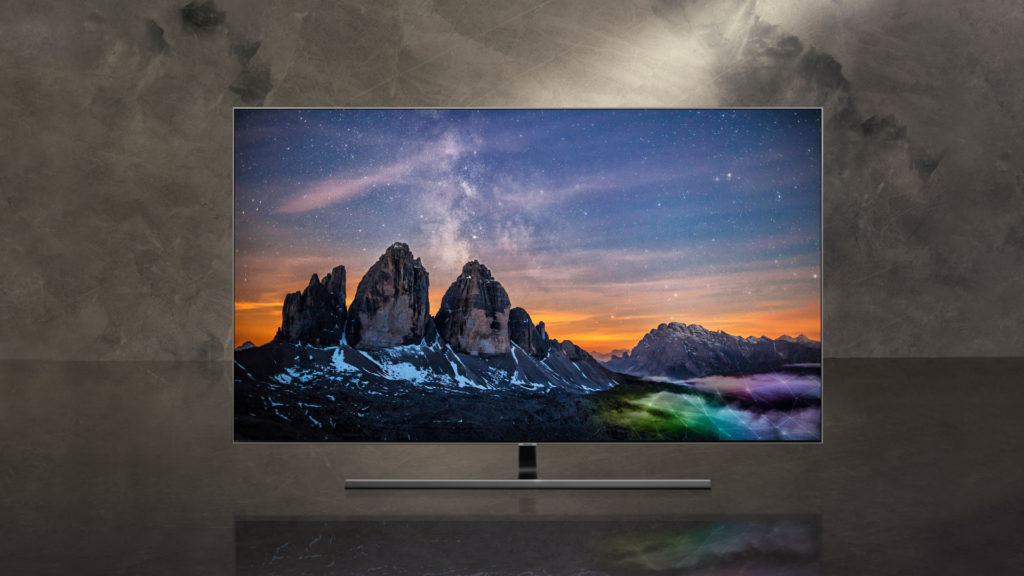 When choosing the TV you want to buy, it is essential to make note of the resolution of the TV, and the connectivity features that it offers.